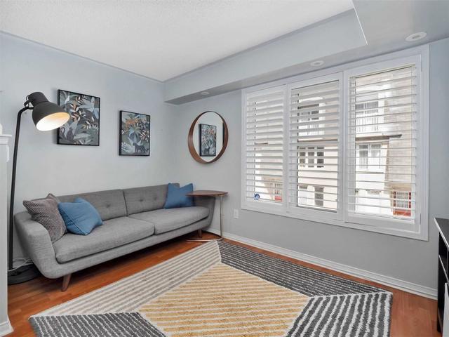 65 - 55 Foundry Ave, Townhouse with 3 bedrooms, 2 bathrooms and 1 parking in Toronto ON | Image 6