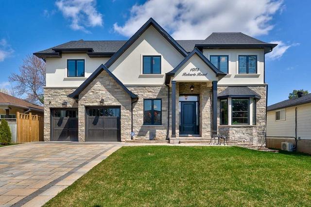 1075 Robarts Rd, House detached with 4 bedrooms, 5 bathrooms and 6 parking in Oakville ON | Image 1