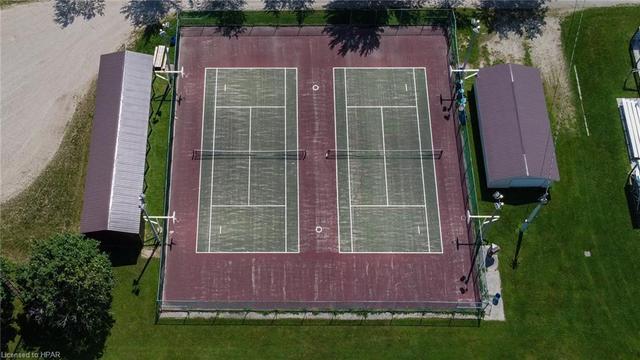 Village Tennis Courts | Image 37
