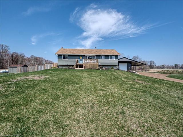 1225 10th Concession Road, House detached with 5 bedrooms, 2 bathrooms and 15 parking in Norfolk County ON | Image 2