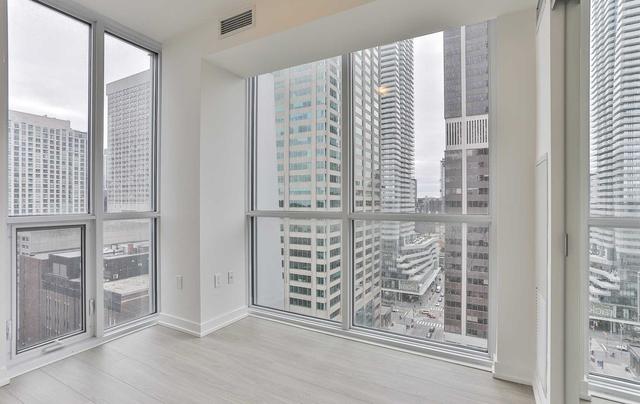 1611 - 1 Yorkville Ave, Condo with 2 bedrooms, 2 bathrooms and 1 parking in Toronto ON | Image 29