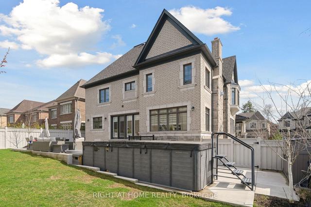 51 Glensteeple Tr, House detached with 4 bedrooms, 5 bathrooms and 5 parking in Aurora ON | Image 33
