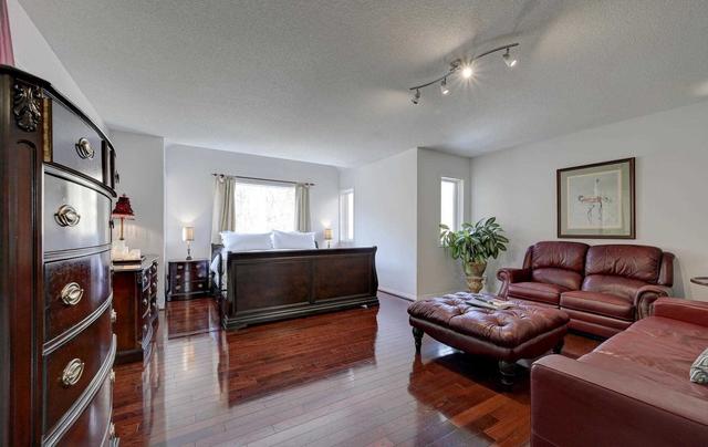 501 Summerpark Cres, House detached with 4 bedrooms, 4 bathrooms and 6 parking in Pickering ON | Image 7