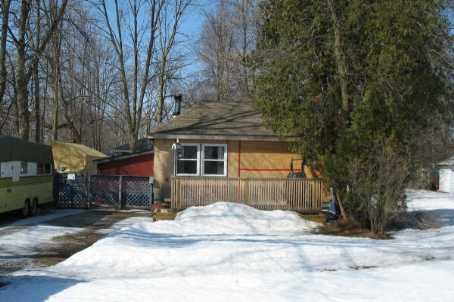 786 Rockaway Rd, House detached with 2 bedrooms, 1 bathrooms and 4 parking in Georgina ON | Image 1