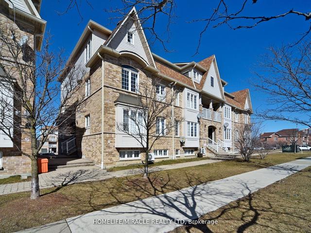 116 - 200 Mclevin Ave, Townhouse with 2 bedrooms, 1 bathrooms and 1 parking in Toronto ON | Image 12