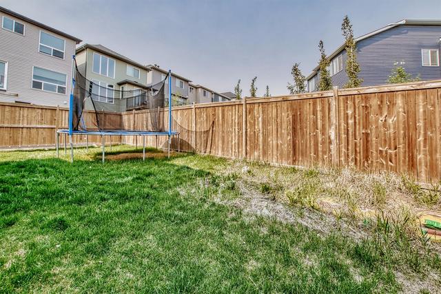 93 Nolanhurst Crescent Nw, House detached with 4 bedrooms, 3 bathrooms and 4 parking in Calgary AB | Image 49