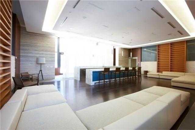 728 - 8 Telegram Mews St, Condo with 2 bedrooms, 2 bathrooms and 1 parking in Toronto ON | Image 6