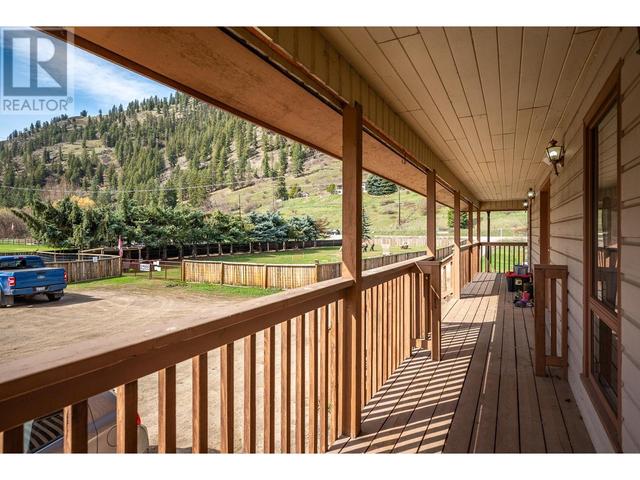 3312 6 Highway, House detached with 3 bedrooms, 2 bathrooms and 10 parking in North Okanagan D BC | Image 33