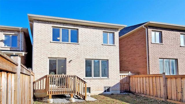 11 Wermoth Crt, House attached with 4 bedrooms, 3 bathrooms and 2 parking in Markham ON | Image 34