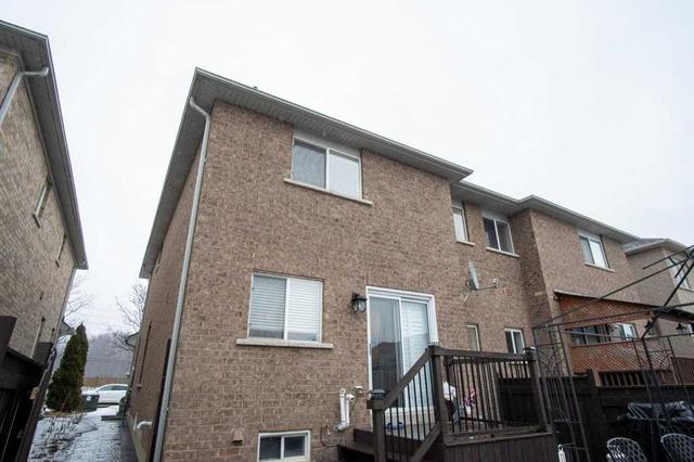 10 Laval St, House semidetached with 3 bedrooms, 3 bathrooms and 4 parking in Vaughan ON | Image 21