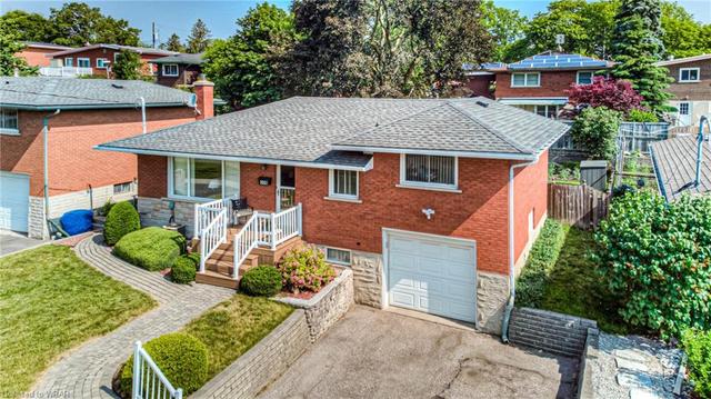 306 River Road E, House detached with 3 bedrooms, 1 bathrooms and null parking in Kitchener ON | Image 1