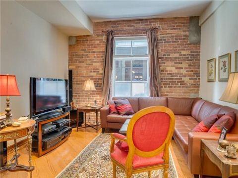 3 - 39 Old Brewery Lane, House attached with 2 bedrooms, 2 bathrooms and 1 parking in Toronto ON | Image 4