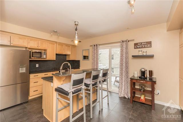 308 Mosaic Private, Townhouse with 3 bedrooms, 3 bathrooms and 2 parking in Ottawa ON | Image 13