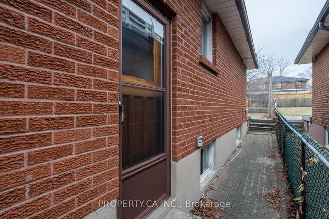 1172 Wilson Ave W, House detached with 3 bedrooms, 3 bathrooms and 5 parking in Toronto ON | Image 29