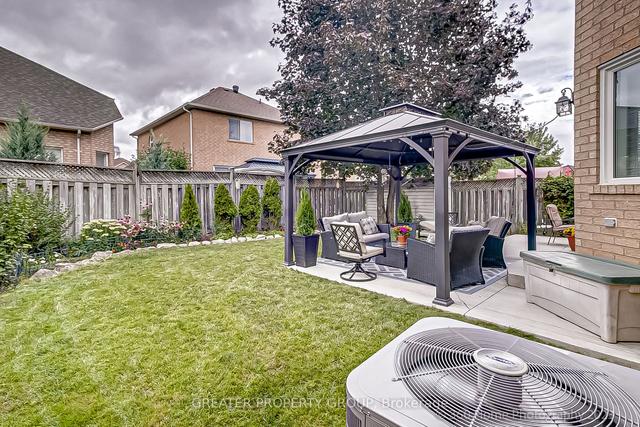 80 Banington Cres, House detached with 4 bedrooms, 3 bathrooms and 4 parking in Brampton ON | Image 18