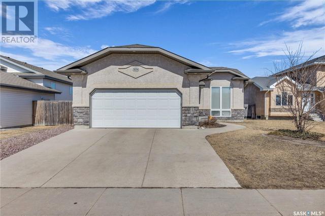 929 Brack Court, House detached with 4 bedrooms, 3 bathrooms and null parking in Martensville SK | Image 1