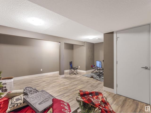 13031 132 Av Nw, House attached with 3 bedrooms, 3 bathrooms and 4 parking in Edmonton AB | Image 41