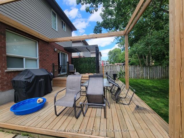 6531 Beattie St, House detached with 3 bedrooms, 4 bathrooms and 5 parking in London ON | Image 17
