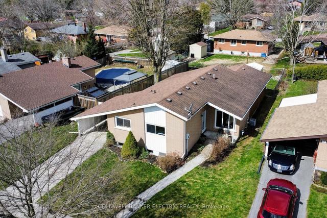 1287 Royal Dr, House detached with 3 bedrooms, 2 bathrooms and 3 parking in Peterborough ON | Image 1