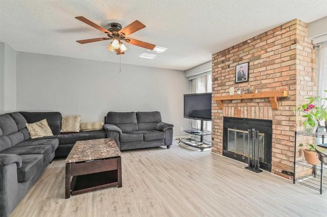 377 Mill St S, House detached with 4 bedrooms, 4 bathrooms and 4 parking in Brampton ON | Image 3