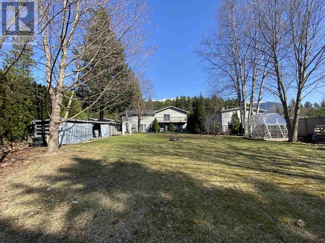 2061 Hemlock Street, House detached with 4 bedrooms, 3 bathrooms and null parking in Kitimat Stikine E BC | Image 28