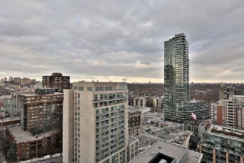 1703 - 55 Scollard St, Condo with 2 bedrooms, 3 bathrooms and 2 parking in Toronto ON | Image 14