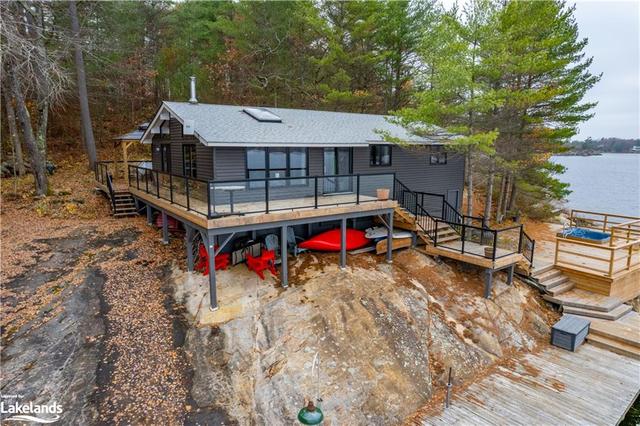 10352 Georgian Bay Shore, House detached with 3 bedrooms, 2 bathrooms and null parking in Georgian Bay ON | Image 25