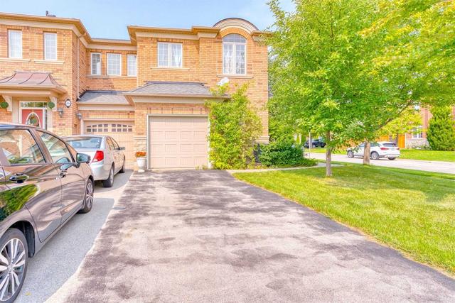 260 Grayling Dr, House attached with 3 bedrooms, 4 bathrooms and 3 parking in Oakville ON | Image 23