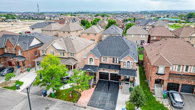 12 Tustin Rd, House semidetached with 4 bedrooms, 4 bathrooms and 4 parking in Brampton ON | Image 12