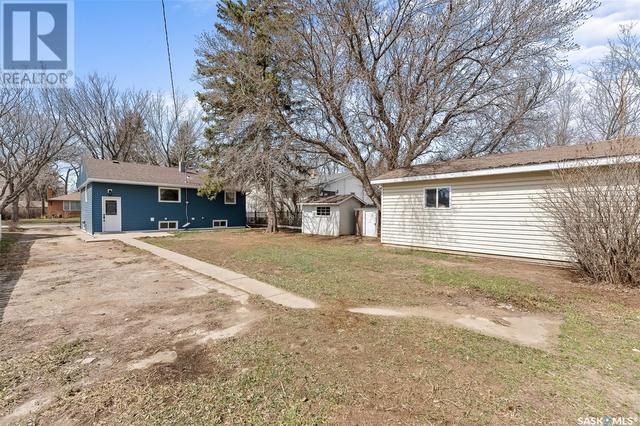 1119 Elgin Avenue, House detached with 3 bedrooms, 1 bathrooms and null parking in Moose Jaw SK | Image 46