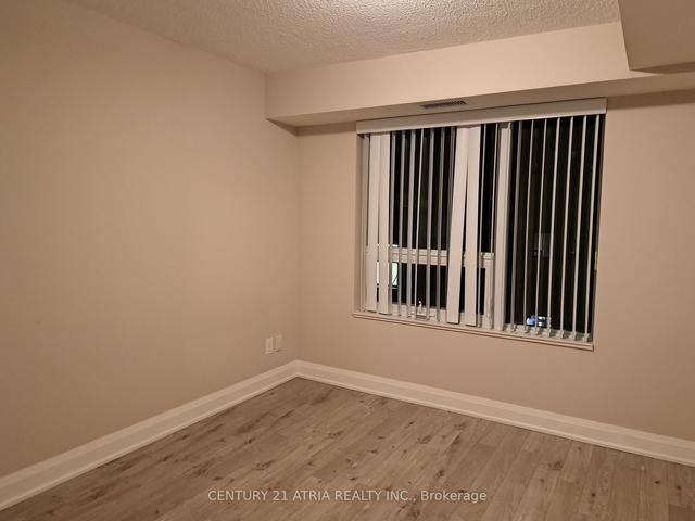 517 - 1 Uptown Dr, Condo with 2 bedrooms, 2 bathrooms and 0 parking in Markham ON | Image 5