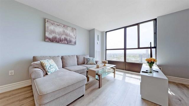 1609 - 3170 Kirwin Ave, Condo with 2 bedrooms, 2 bathrooms and 1 parking in Mississauga ON | Image 5