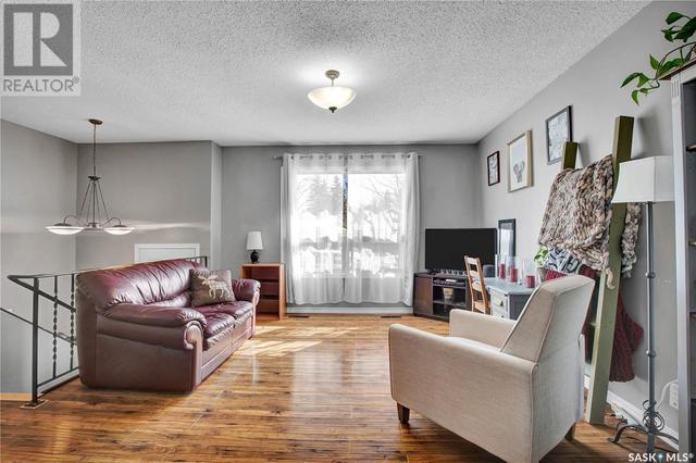 314 113th Street W, House detached with 4 bedrooms, 2 bathrooms and null parking in Saskatoon SK | Image 5