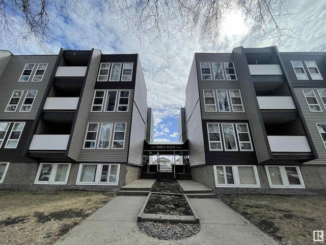 205 - 9325 104 Av Nw, Condo with 1 bedrooms, 1 bathrooms and null parking in Edmonton AB | Card Image