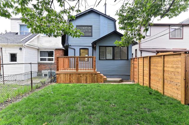 127 Priscilla Ave, House detached with 2 bedrooms, 3 bathrooms and 1 parking in Toronto ON | Image 28