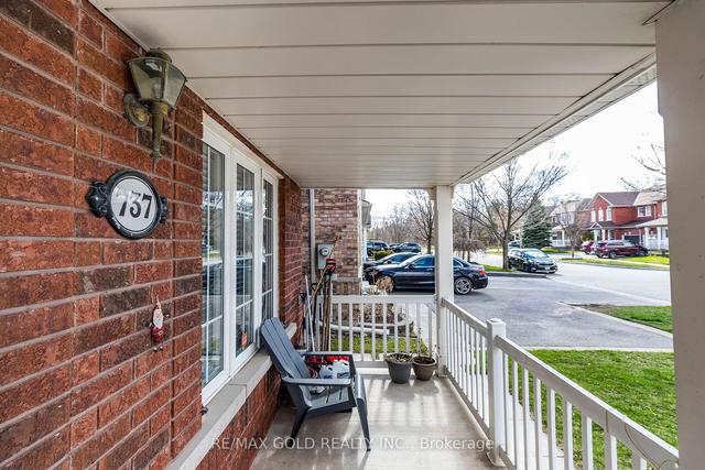 737 Craighurst Crt, House semidetached with 4 bedrooms, 4 bathrooms and 4 parking in Pickering ON | Image 29
