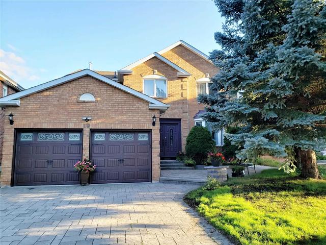 19 Baycliffe Rd E, House detached with 4 bedrooms, 5 bathrooms and 4 parking in Markham ON | Image 1