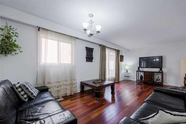 52 Charnwood Pl, House attached with 3 bedrooms, 4 bathrooms and 3 parking in Markham ON | Image 36
