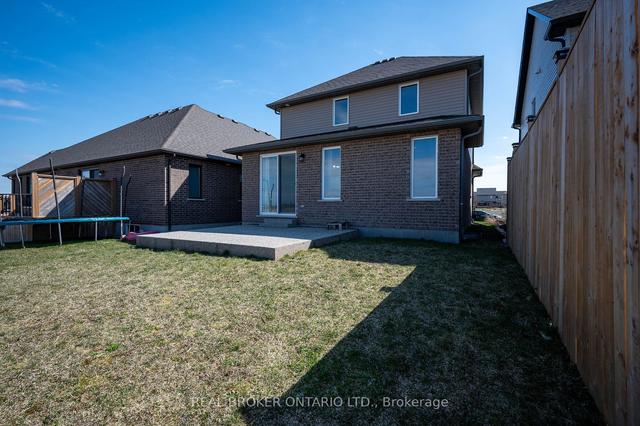 286 William St, House detached with 3 bedrooms, 3 bathrooms and 5 parking in Woolwich ON | Image 25