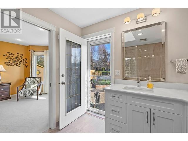 663 Pimlico Road, House detached with 2 bedrooms, 2 bathrooms and 4 parking in Kelowna BC | Image 38