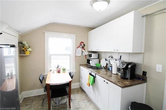 126 Niagara St, House detached with 4 bedrooms, 2 bathrooms and 8 parking in St. Catharines ON | Image 21