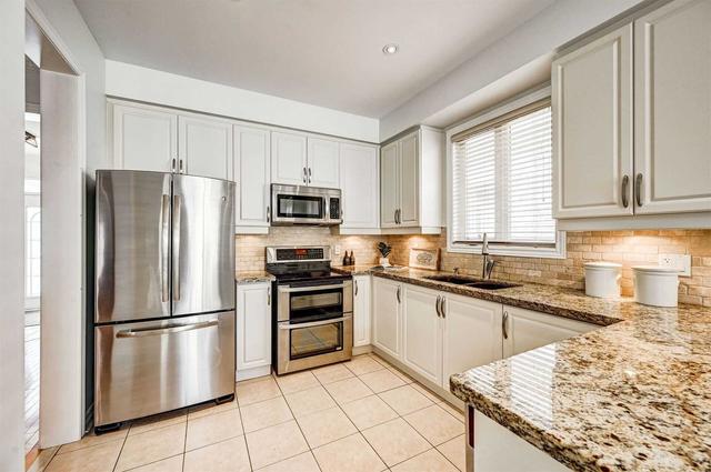 50 Stotts Cres, House detached with 4 bedrooms, 4 bathrooms and 4 parking in Markham ON | Image 8