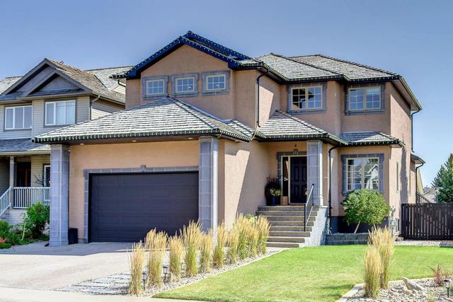 4 Heritage Point W, House detached with 5 bedrooms, 3 bathrooms and 4 parking in Lethbridge AB | Image 1
