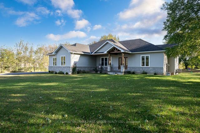 4557 County Road 4 Rd, House detached with 4 bedrooms, 4 bathrooms and 5 parking in Stone Mills ON | Image 1