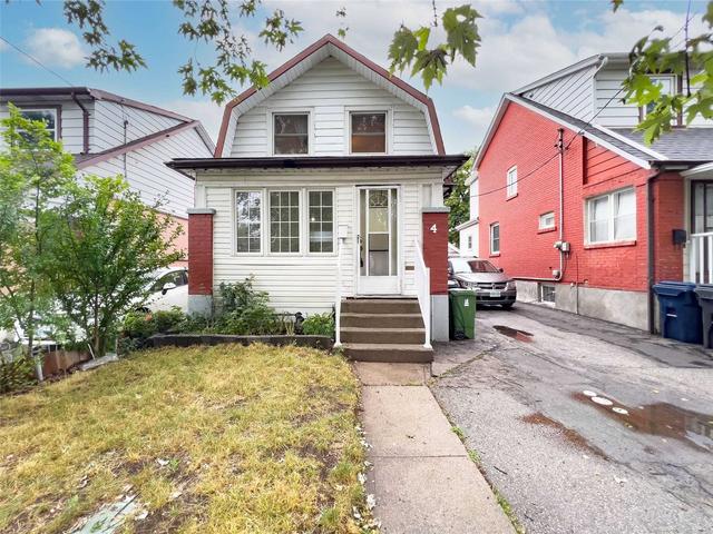 4 Lippincott St W, House detached with 4 bedrooms, 2 bathrooms and 2 parking in Toronto ON | Card Image