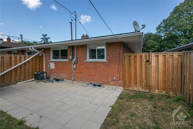 856 Trojan Avenue, Home with 5 bedrooms, 3 bathrooms and 2 parking in Ottawa ON | Image 25