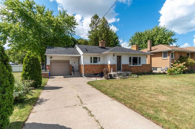 251 East St S, House detached with 2 bedrooms, 1 bathrooms and 3 parking in Sarnia ON | Image 26