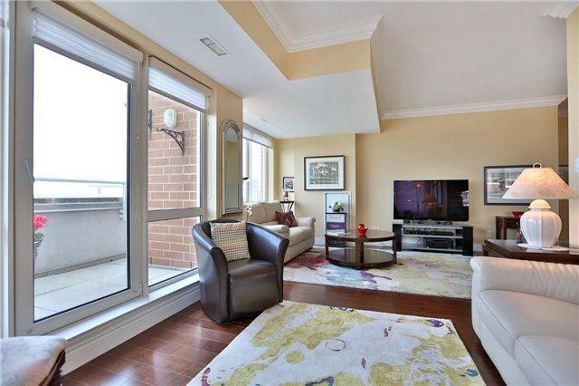 lph1 - 50 Old Mill Rd, Condo with 3 bedrooms, 2 bathrooms and 2 parking in Oakville ON | Image 6