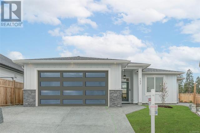 157 Cabot Crt, House detached with 3 bedrooms, 2 bathrooms and 2 parking in Parksville BC | Card Image