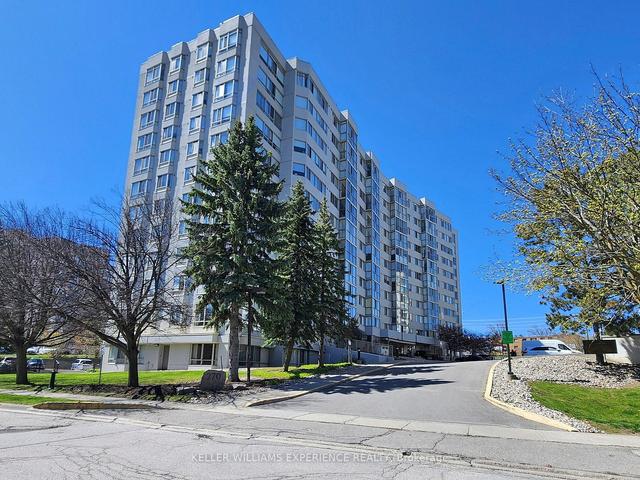 807 - 270 Davis Dr, Condo with 2 bedrooms, 2 bathrooms and 1 parking in Newmarket ON | Image 1